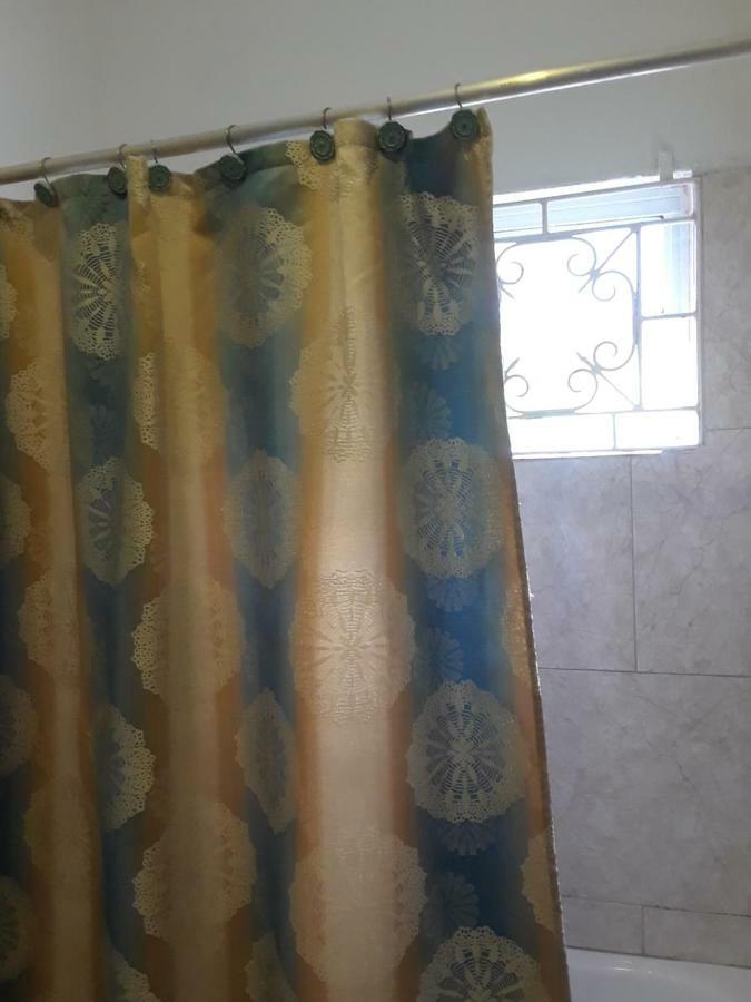 Barrianna Villa Teluk Montego Bagian luar foto